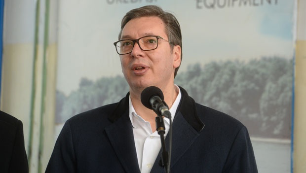 Vučić:Ne da ne gledamo vojnim dvogledom,već želimo razgovor