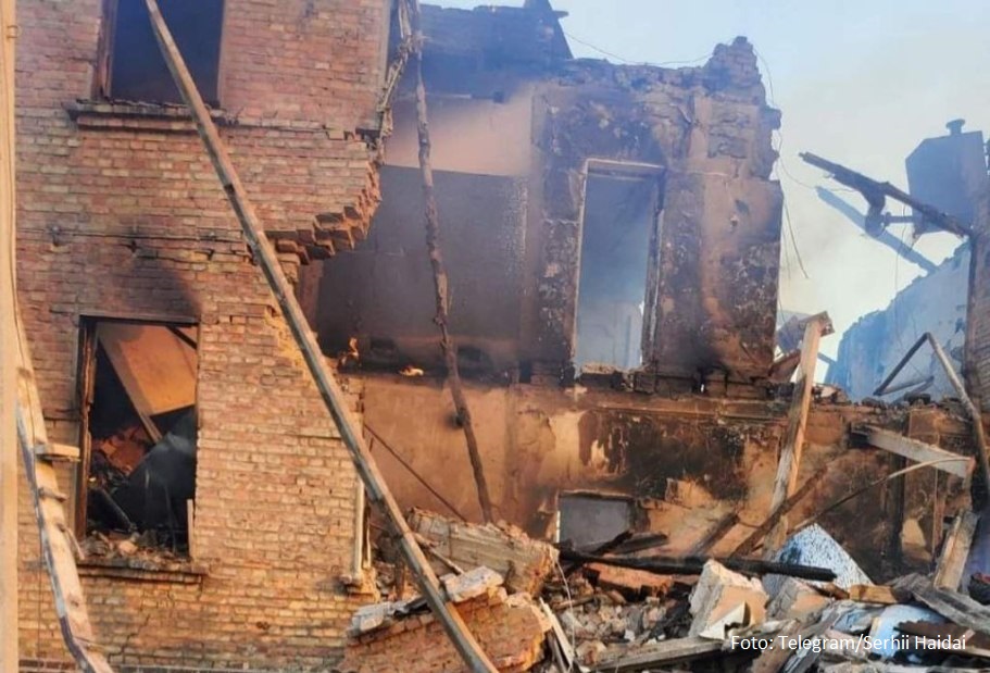Ukrajina: Rusija bombardovala školu, 60 ljudi pod ruševinama
