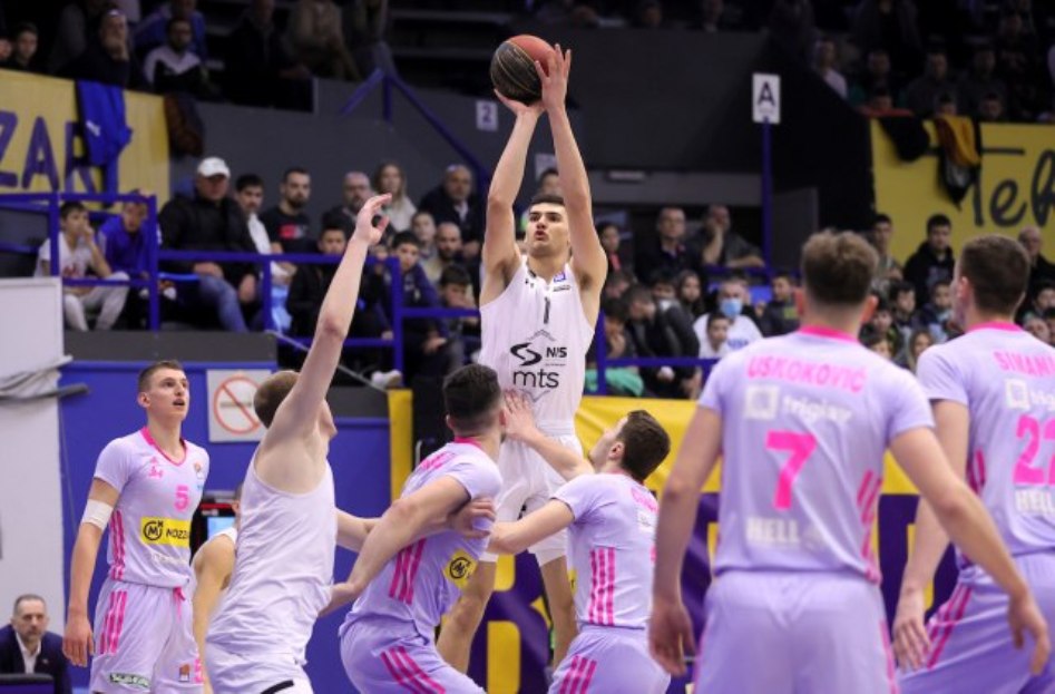 Ubedljiv trijumf košarkaša Partizana protiv Mege
