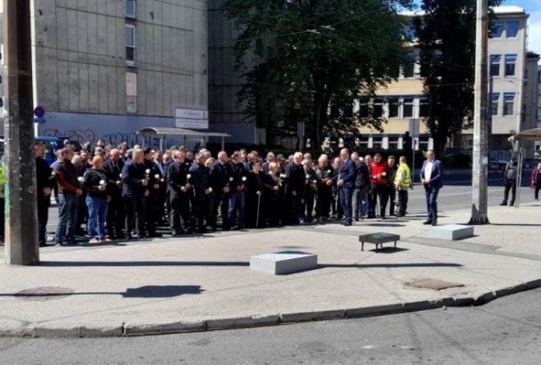 Sarajevo: Obeležena godišnjica zločina u Dobrovoljačkoj ulici