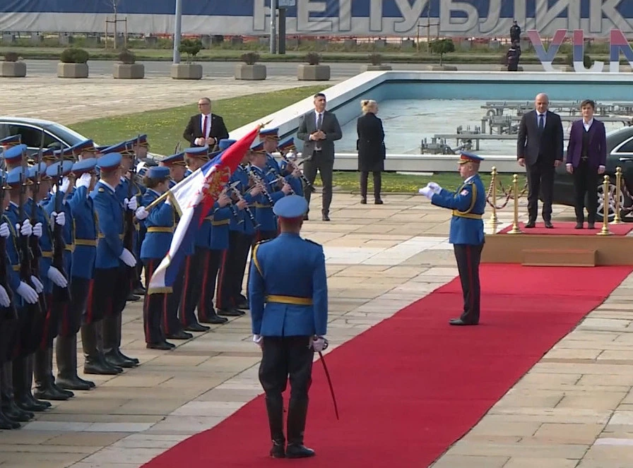 Brnabić upriličila svečani doček za premijera Severne Makedonije 