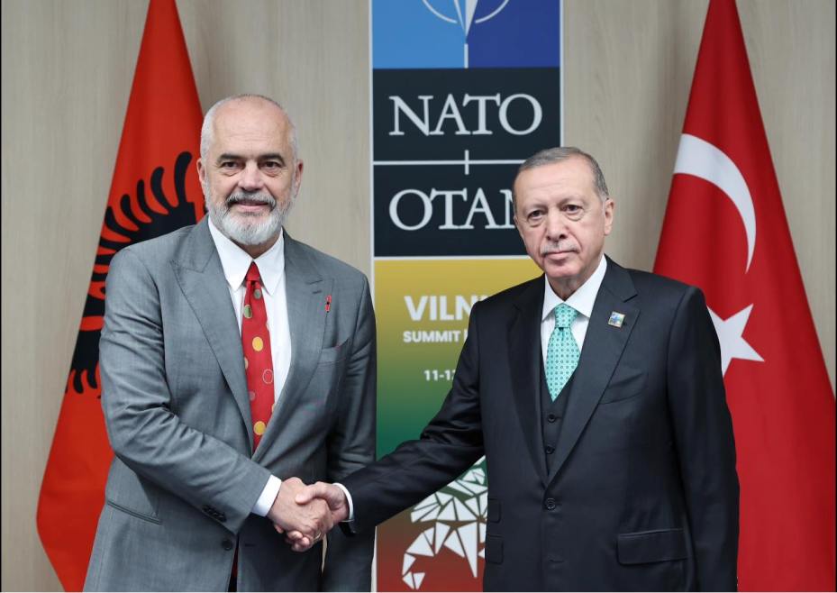 Rama sa Erdoganom o situaciji na severu Kosova i Metohije