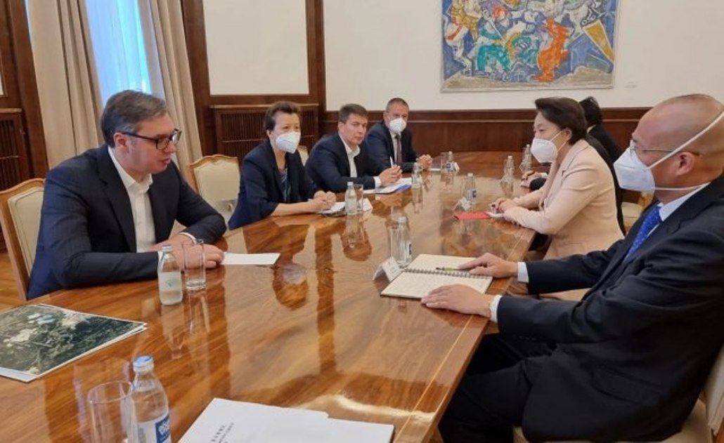 Vučić sa predstavnicima Ziđina o razvoju novog rudnika i smanjenju štetnih gasova