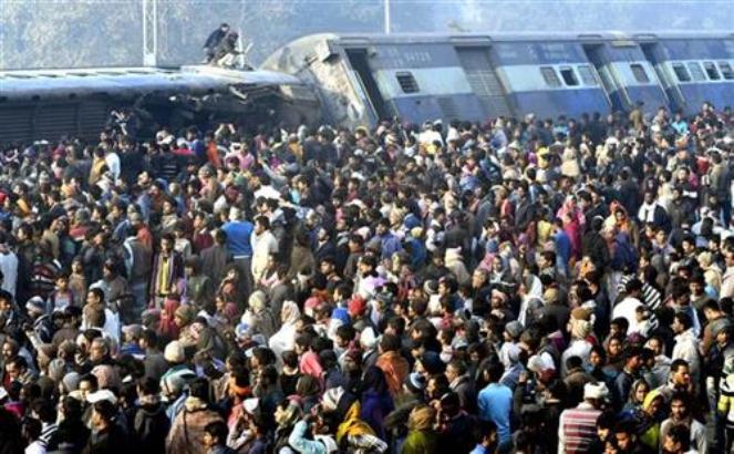 Indija: Voz iskočio iz šina, sedam osoba poginulo