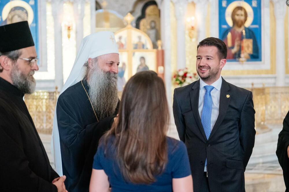 Predsednik Crne Gore se susreo sa patrijarhom Porfirijem