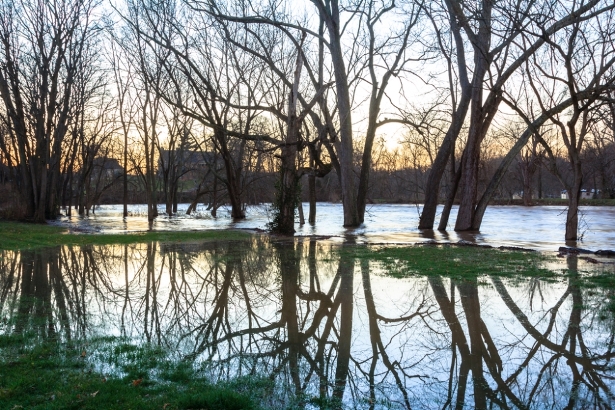 Najmanje 15 osoba nastradalo u poplavama u Kentakiju