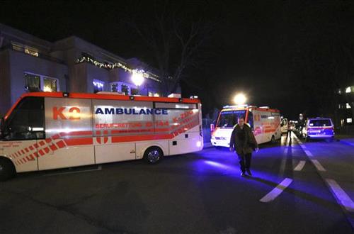 Beč: Više osoba povređeno u pljački crkve