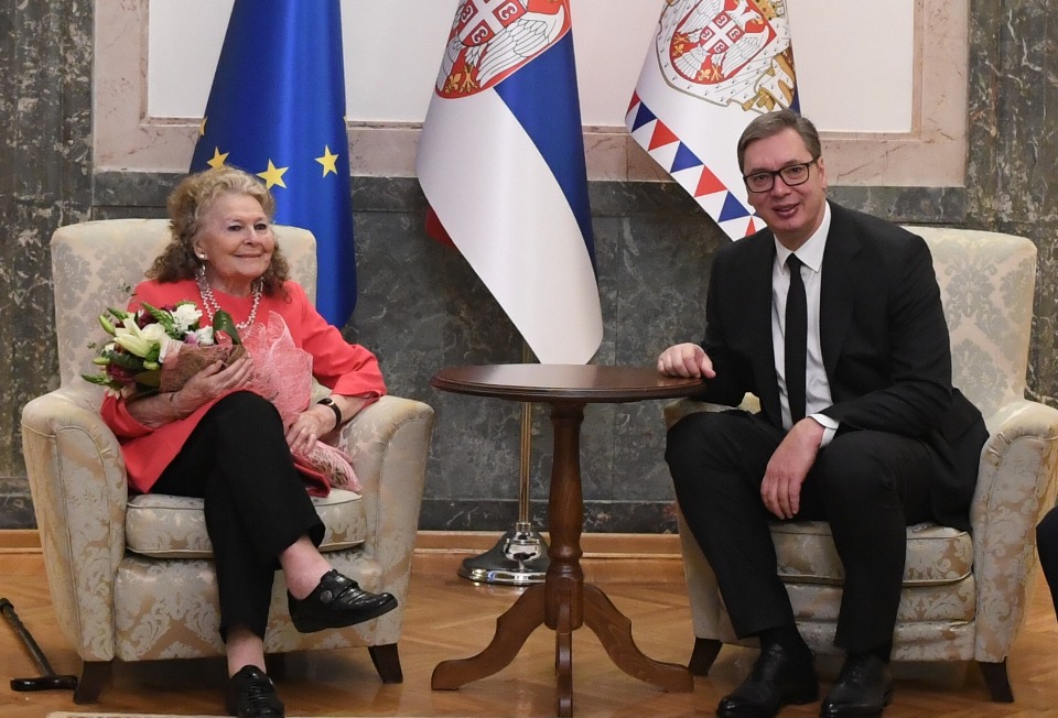 Vučić uputio telegram saučešća povodom smrti operske dive Brede Kalef
