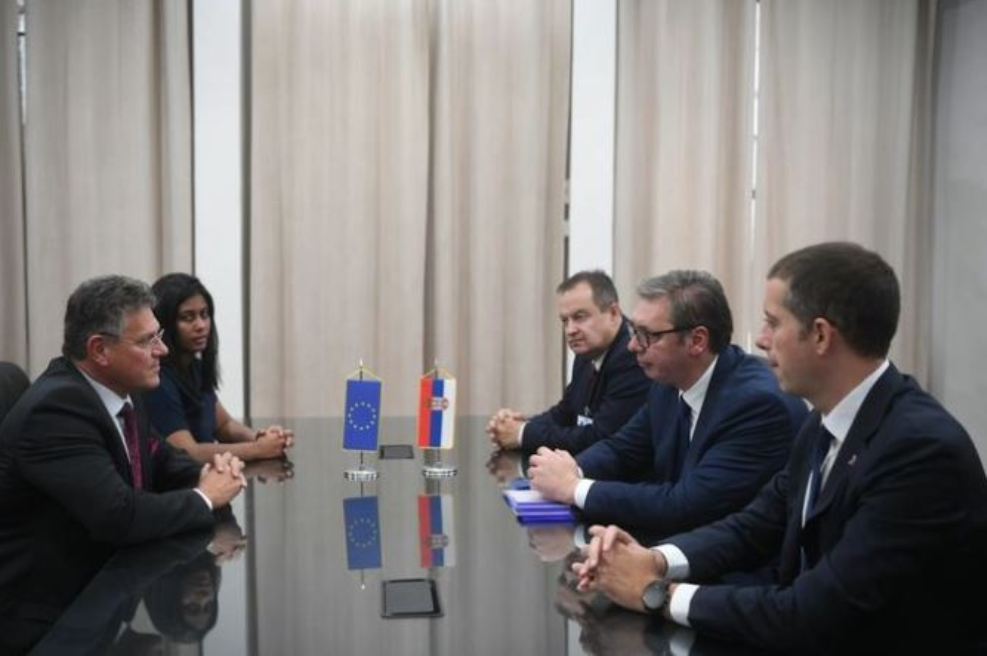 Vučić se sastao sa potpredsednikom EK, potpisano Pismo o namerama