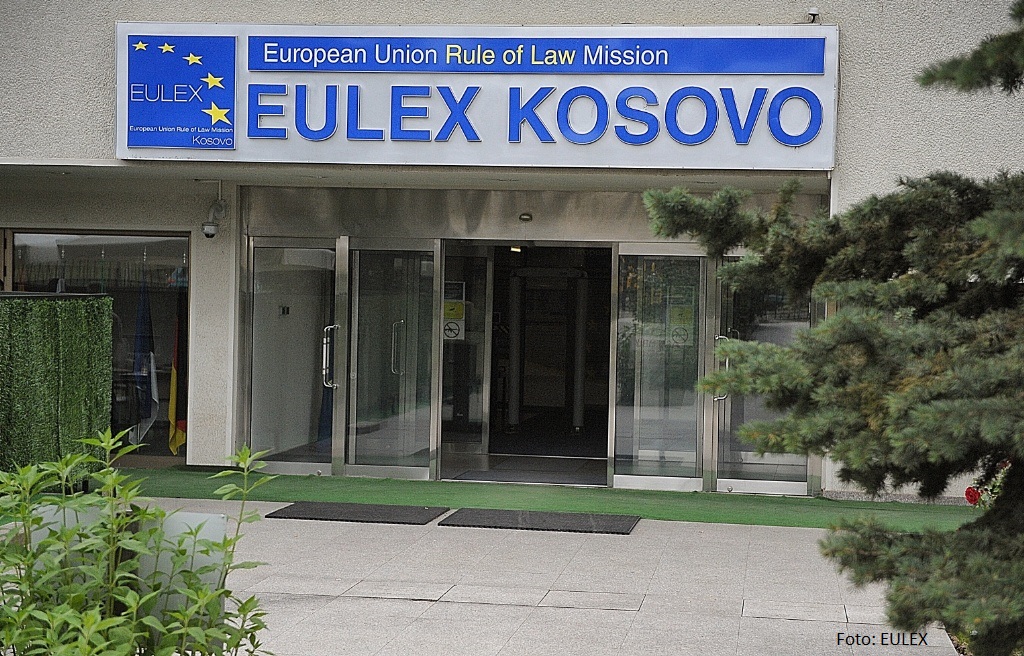 Napad šok bombom na izviđačku patrolu EULEKS-a