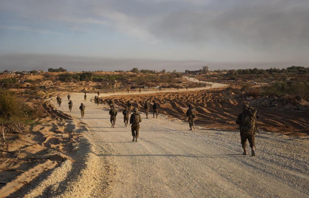 IDF u štabu Hamasa u Džabaliji; Opkoljen Kan Junis