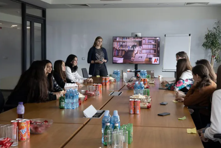Međunarodni dan devojčica u IKT sektoru;Brnabić: Možete sve o čemu sanjate
