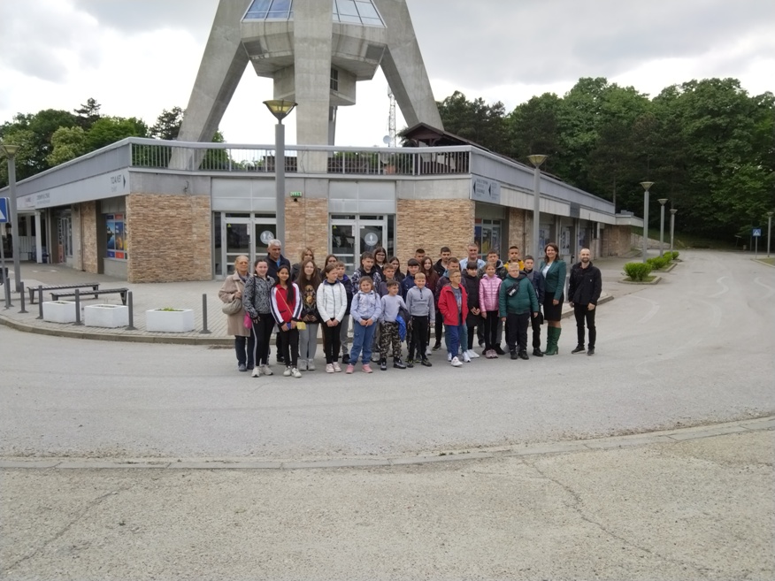Prvi dan posete Beogradu, deca sa Kosova obišla Avalski toranj