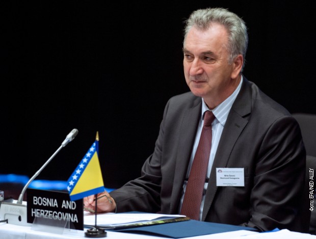 Šarović sa zvaničnicima EU: Priština hitno da ukine takse