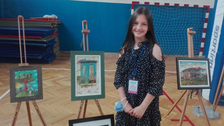 Sofija Micić je najmlađa učesnica ovogodišnje likovne kolonije “Mladen Popović”