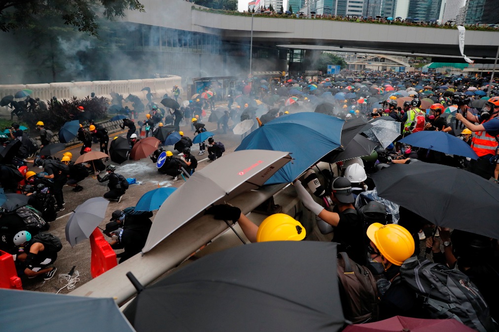 Hiljade demonstranata na ulicama Honkonga uprkos zabrani okupljanja