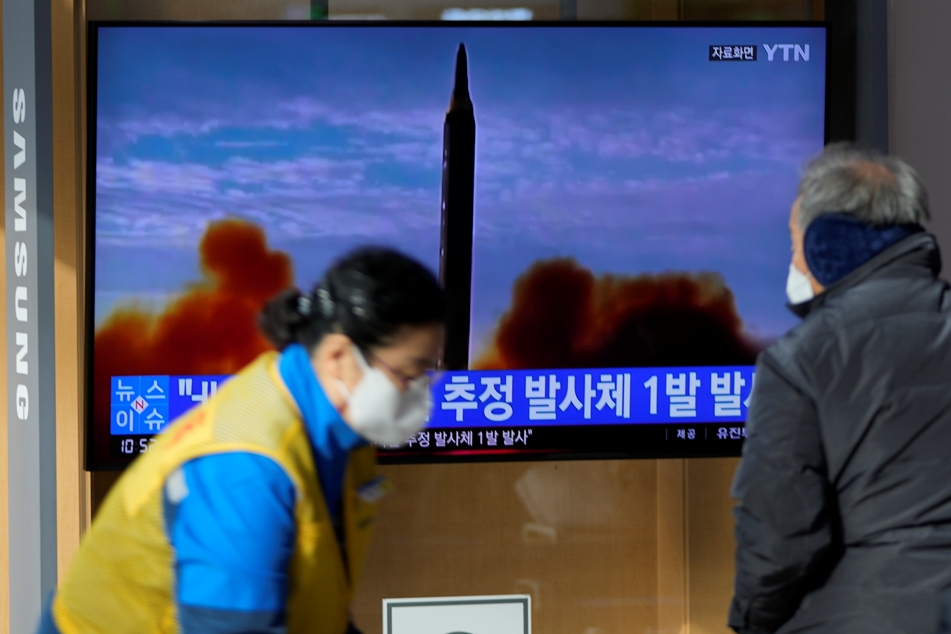 Severna Koreja ispalila raketu, SAD i Seul zabrinuti
