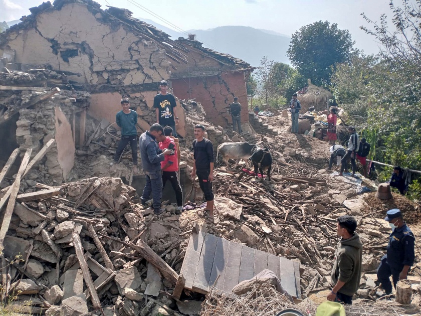 Snažan zemljotres u Nepalu, najmanje šest osoba poginulo