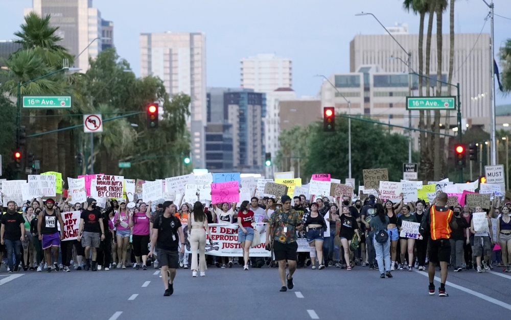 Protesti širom SAD zbog odluke o ukidanju ustavnog prava na abortus