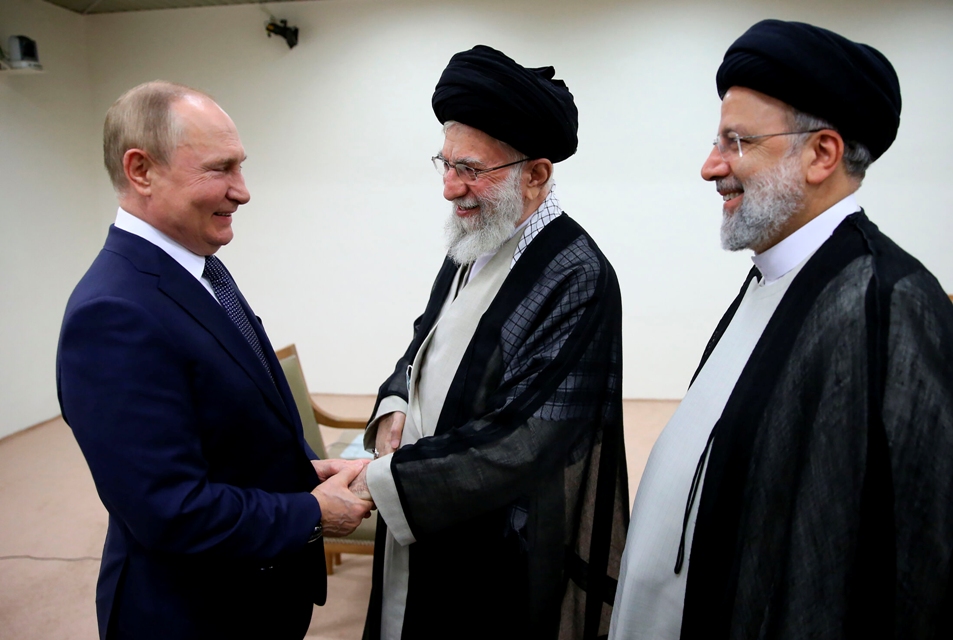 Ušakov: Putin sa liderima Irana nije razgovarao o dronovima