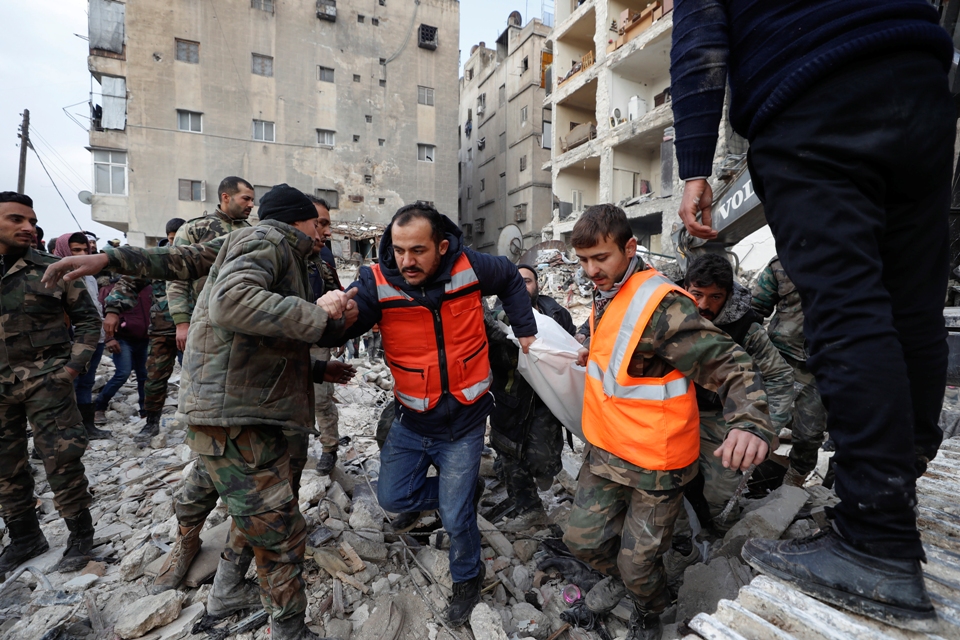Pod ruševinama u Turskoj i Siriji zatrpano 180.000 ljudi