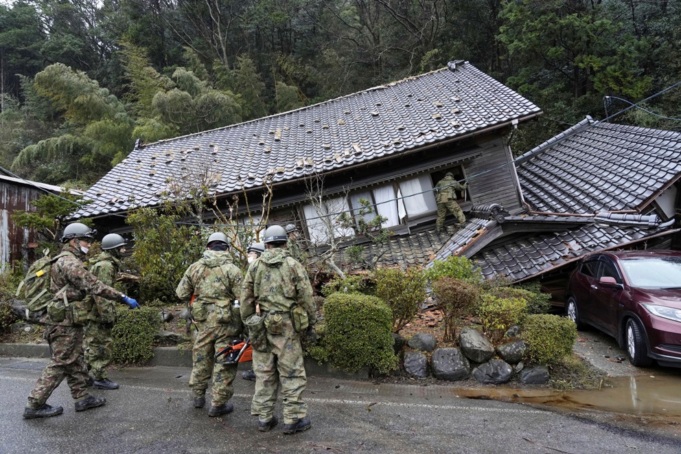U razornom zemljotresu u Japanu poginule 64 osobe, klizišta potencijalna opasnost