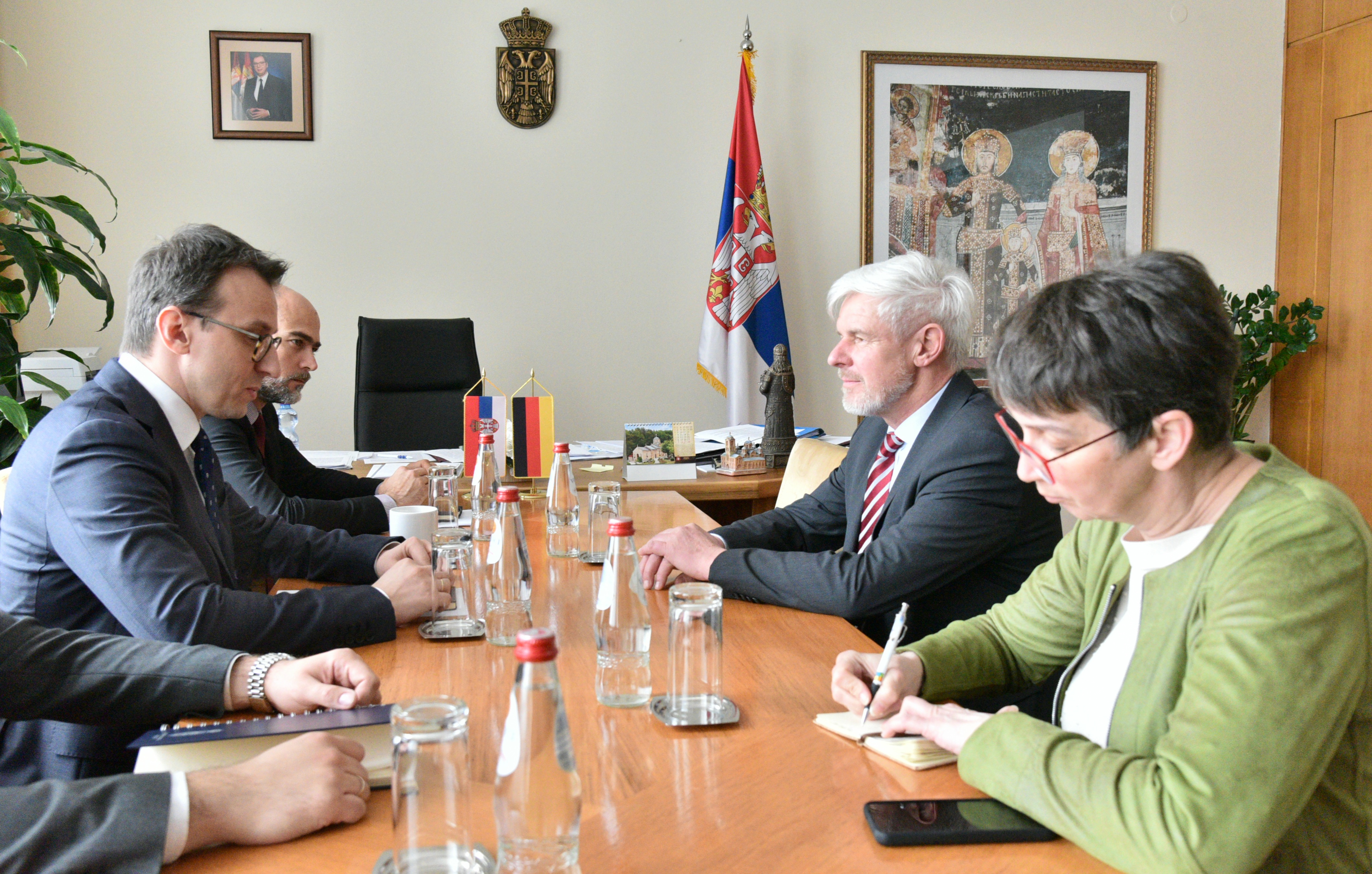 Petković razgovarao sa izaslanikom nemačkog Ministarstva spoljnih poslova o položaju Srba na Kosovu 