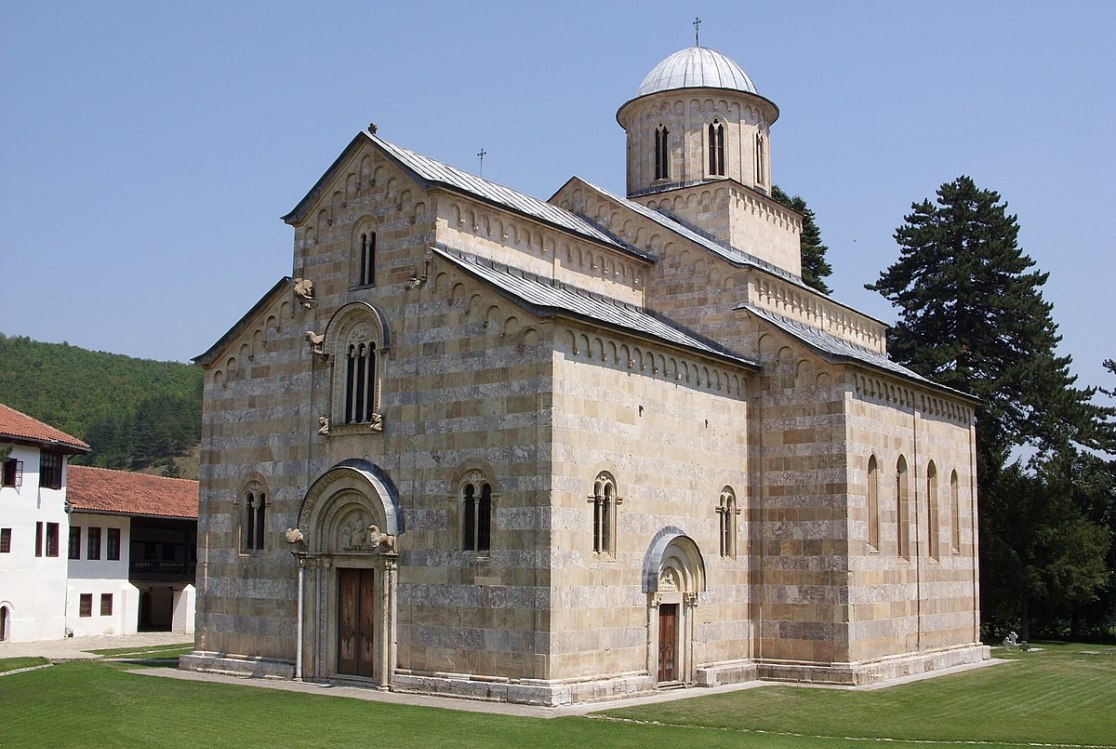 Sava Janjić: Posete manastiru dozvoljene u manjim grupama, prenoćište ne