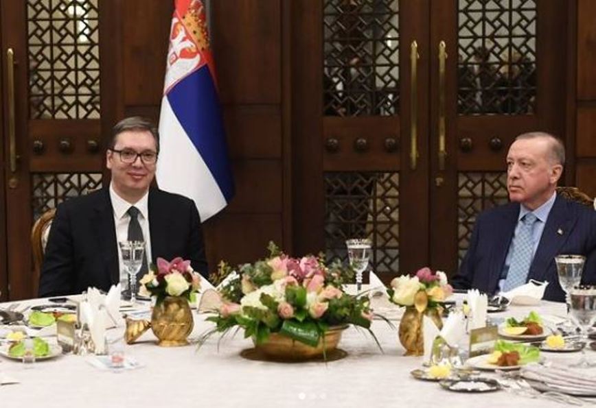 Erdogan priredio svečanu večeru u čast Vučića