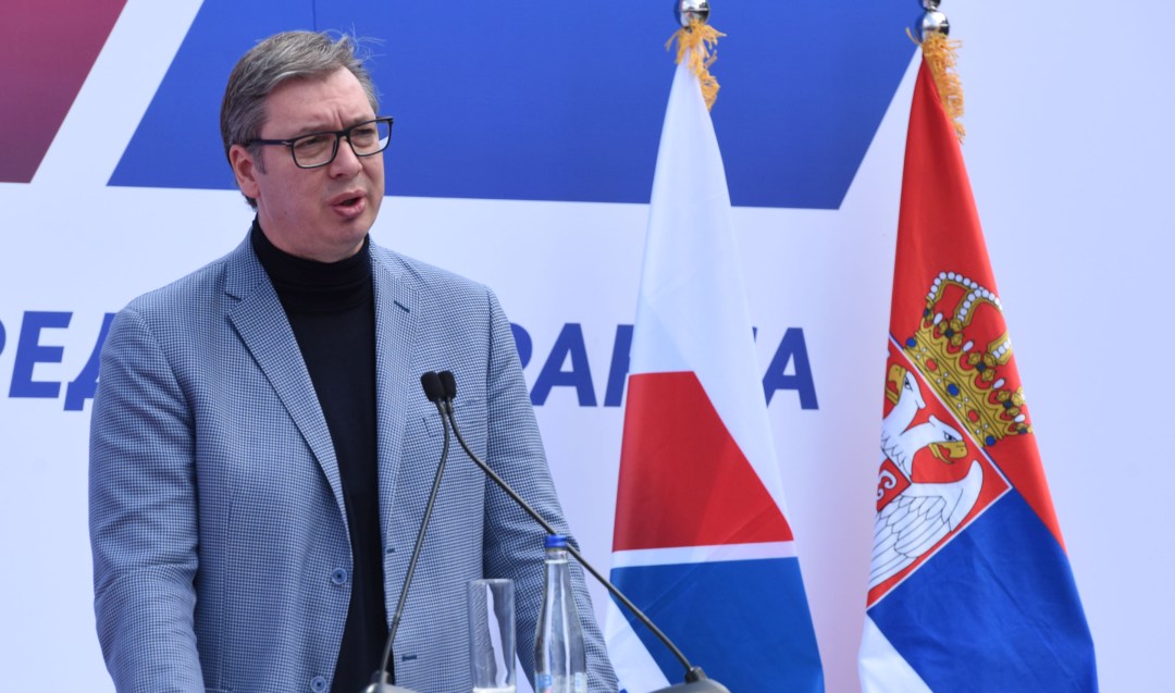 Vučić: Izgradićemo obilaznicu i dograditi KC Kragujevac