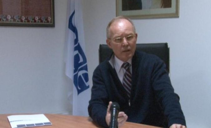Šef Misije OEBS-a u Srbiji Jan Bratu posetio UNS