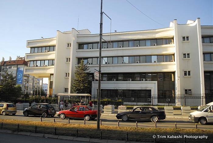 UNS i DNKiM: Centralna banka u Prištini krši pravo na informisanje na srpskom jeziku