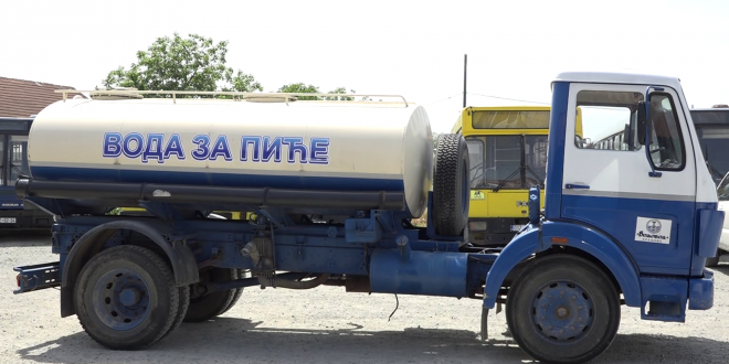 Kancelarija za KiM obezbedila cisternu za vodu za meštane Novog Badovca