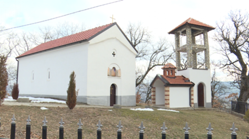 Opljačkana crkva u Drenovcu