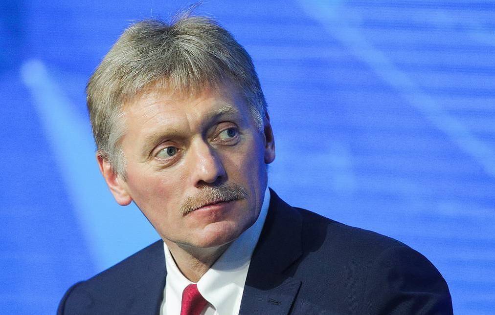 Peskov: Putin ne odbija sastanak sa Zelenskim, čeka tekst sporazuma