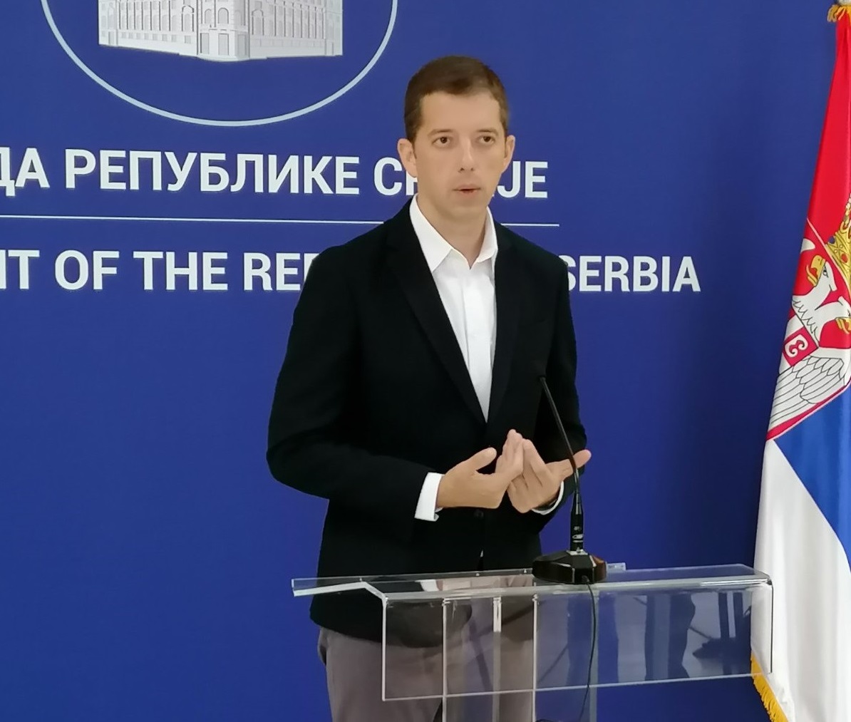 Đurić zahteva hitnu reakciju međunarodne zajednice zbog zabrane ulaska zdravstvenih radnika na KiM, Priština pokazala novo dno