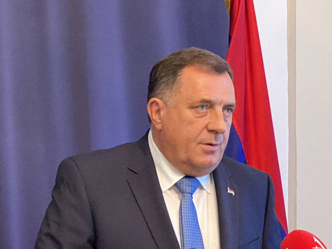 Dodik: Vidovdan je zavetni dan za Srbe