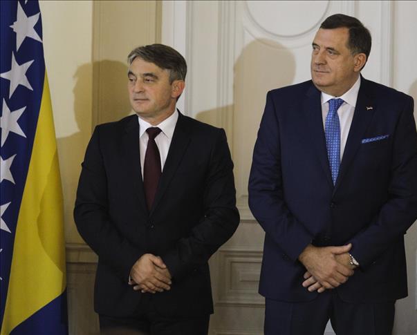 Polemika Dodika i Komšića o analogiji između RS i Kosova