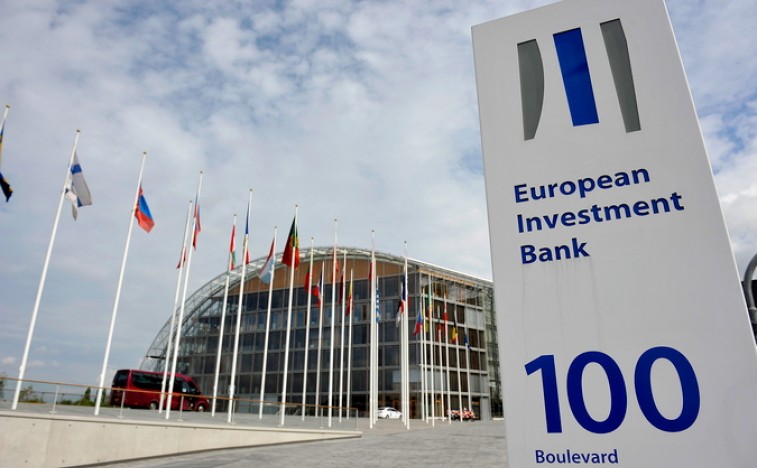 Evropska investiciona banka daje 4 milijarde evra zemljama koje su primile izbeglice