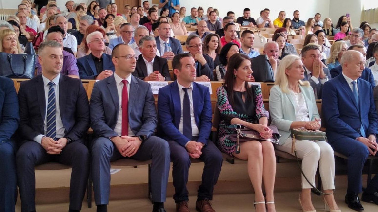 Simić: Obrazovanje i zdravstvo najjači stubovi opstanka Srba na Kosovu i Metohiji
