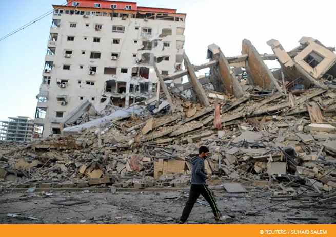 U izraelski napadima na Pojas Gaze poginulo desetine ljudi, gađan i izbeglički kamp