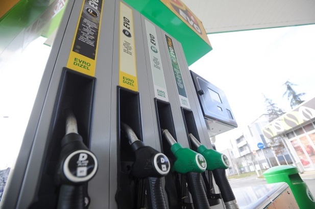 Mićović: Dolazi vreme povećane potrošnje benzina i dizela