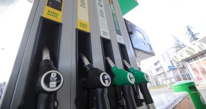 Mićović: Cene goriva ostaju na sadašnjem nivou