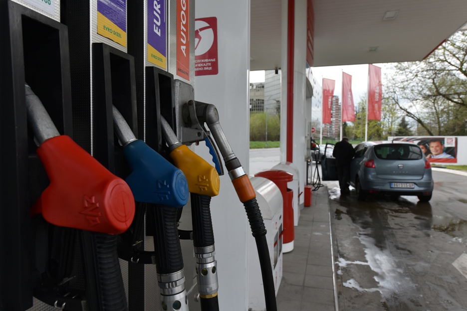 Nove cene goriva: benzin 174,10 dinara, dizel 196,30 dinara