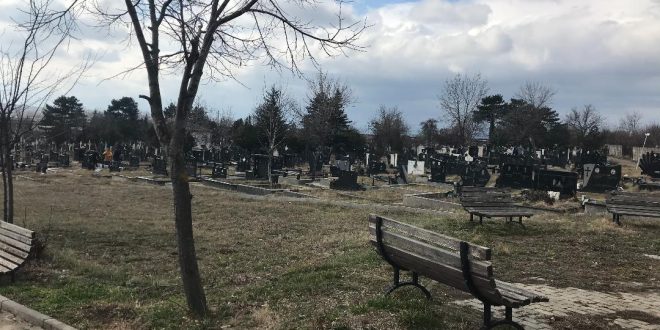Za sahranu Srba na groblju u Prištini potrebna dozvola „Hortikulture“?