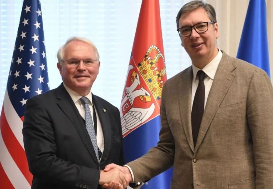 Vučić: Obavestio Hila o razgovorima, zabrinut za Srbe na KiM