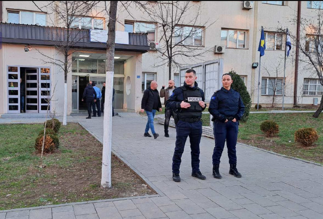 Kosovska policija upala u srpsku ambulantu u Prištini