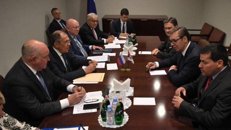 Vučić: Sa Lavrovom o poštovanju Povelje UN i Rezolucije 1244