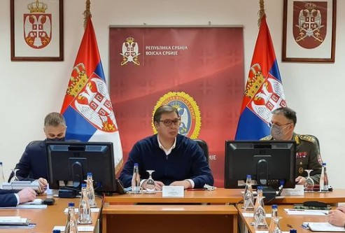 Vučić i kolegijum ministra odbrane o opremanju Vojske