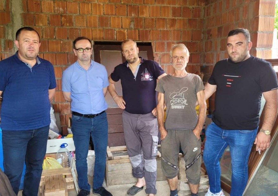 Kancelarija za KiM obezbedila sredstva za izgradnju i sanaciju kuća u opštini Vitina